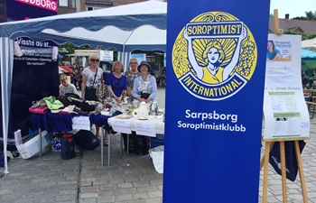 Juni 2016: Sarpsborg soroptimistklubb deltok med stand under festuka i 1000-årsjubileet: "Folk i Sarp" - Mangfold, likeverd og inkludering. Inntekten gikk til Sarpsborg krisesenter.